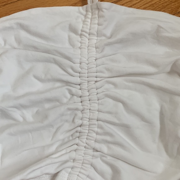 Bundle 2 Garage Crop Tops - Picture 3 of 8